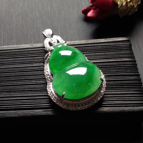 Natural Jade Pendant Jadeite Gold Pendant