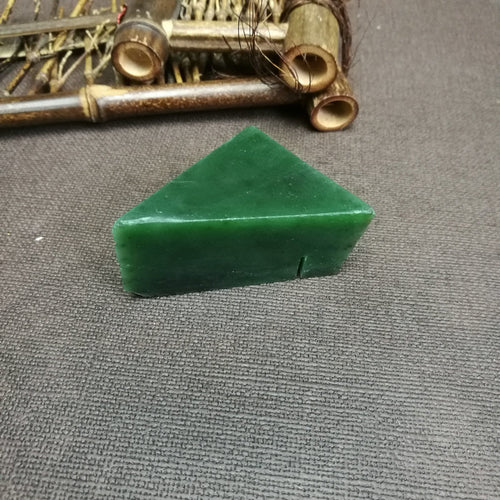 Natural Kunlun Jade Rough Nephrite Raw