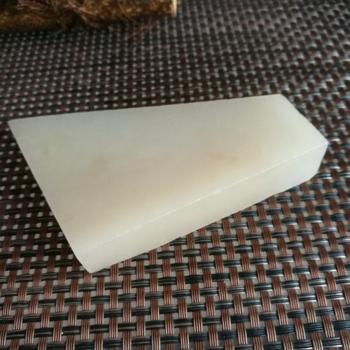 Natural Kunlun Jade Rough Nephrite Raw
