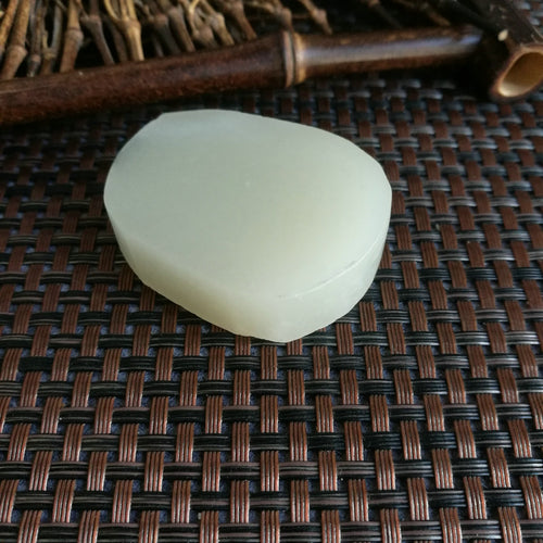 Natural Kunlun Jade Rough Nephrite Raw