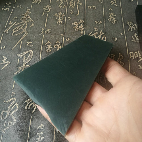 Natural jade rough nephrite raw stone Chinese Kunlun jade