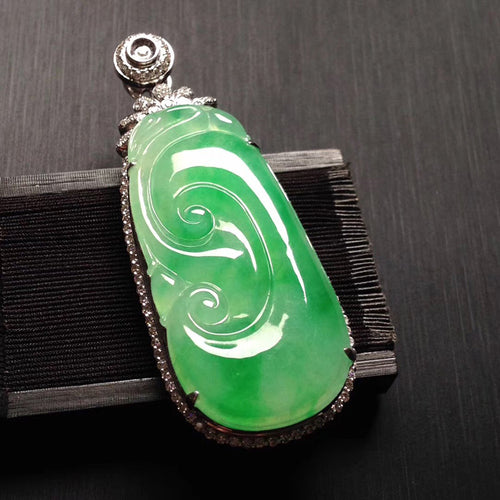 Natural Jade Pendant Jadeite Gold Ruyi Pendant