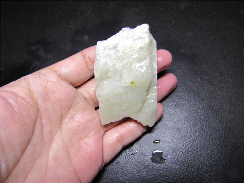 Natural jade rough nephrite raw stone Chinese Kunlun jade