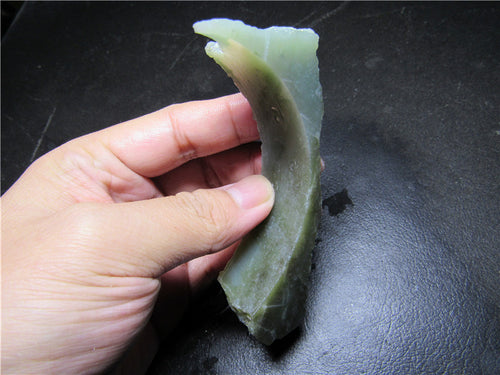 Natural jade rough nephrite raw stone Chinese Kunlun jade