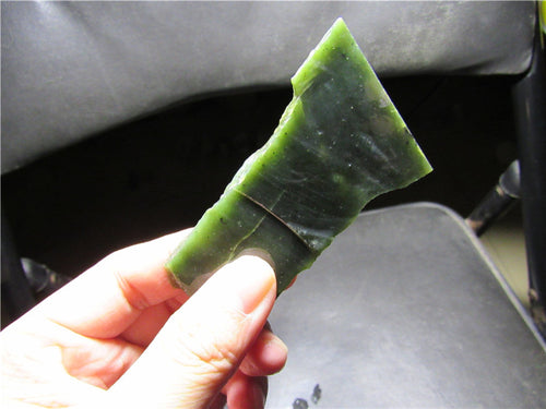 Natural jade rough nephrite raw stone Chinese Kunlun jade