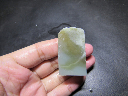 Natural jade rough nephrite raw stone Chinese Kunlun jade