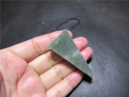 Natural jade rough nephrite raw stone Chinese Kunlun jade